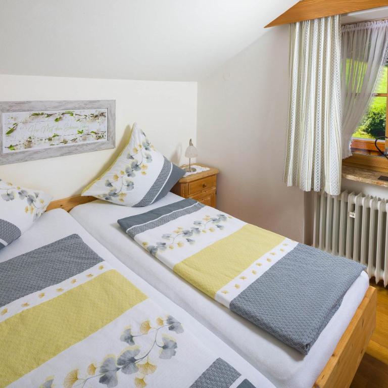 Gästehaus Pfnürlehen - Fewo Edelweiß - Apartment mit 1 Schlafzimmer - 3