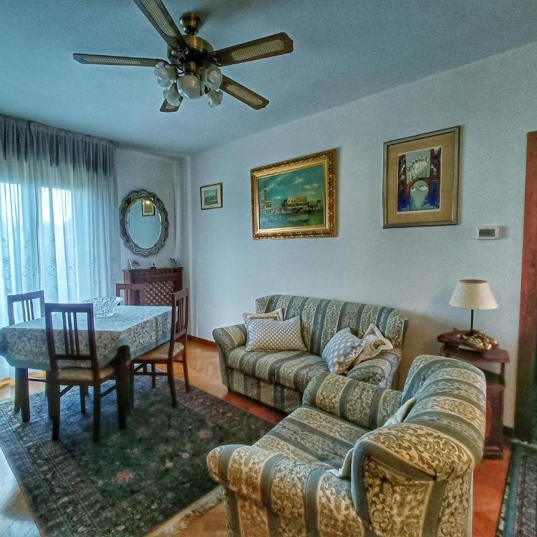 Casa Seppa - Two-Bedroom Apartment - 11