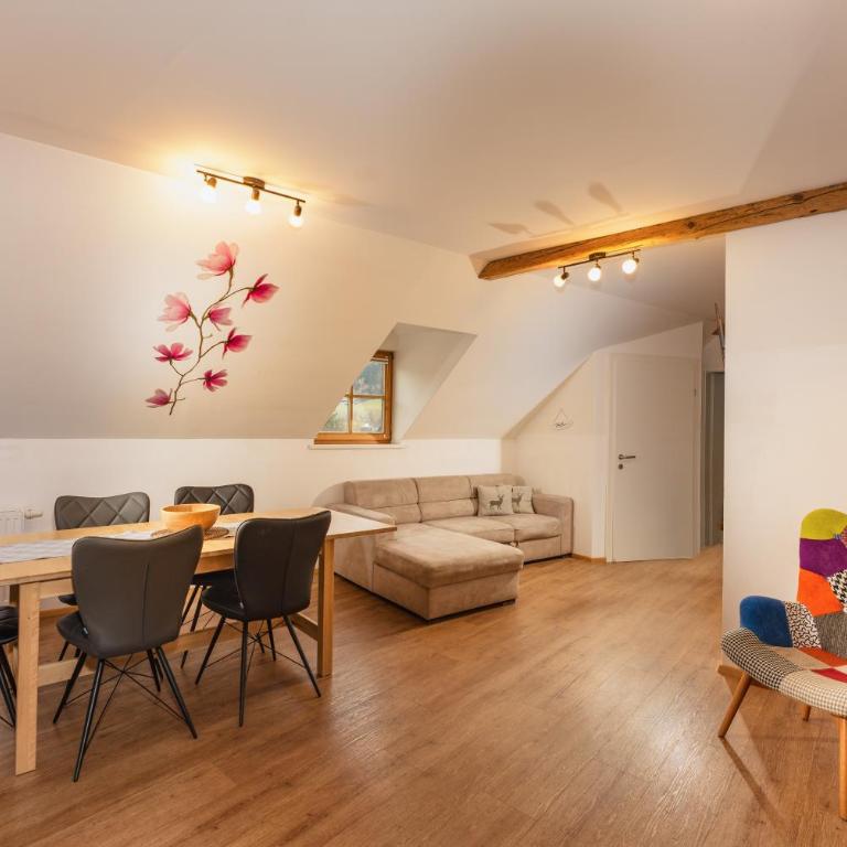 Apartments Altstadtflair - Apartment mit 2 Schlafzimmern - 9