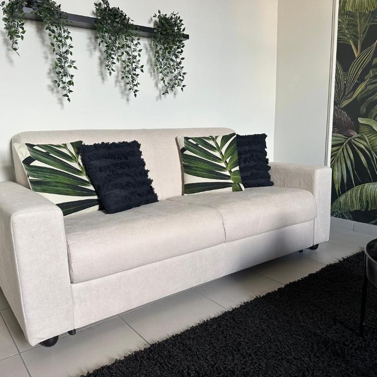 Jungalow Suite - Deluxe Family Suite - 11