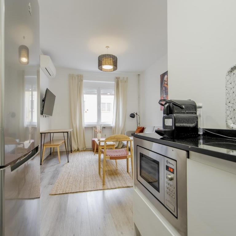 Genial Apartamento en La Latina-Centro de Madrid - Apartment - 4