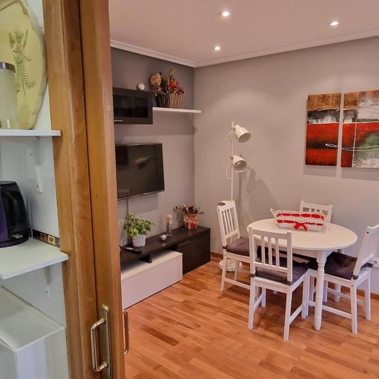 Balmes 8 - Para 4 pax céntrico y Plaza de garaje - VUT-4831-AS - Apartamento de 2 dormitorios - 6