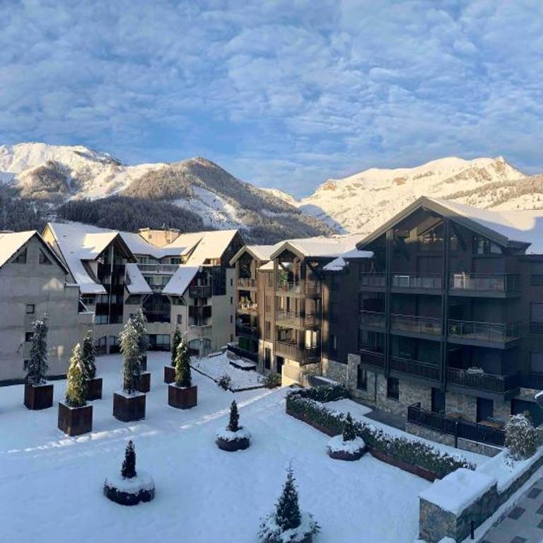 Le chalet sous-toiture Nánshān : spacieux, lumineux et idéalement situé à Auron - Appartement - 49
