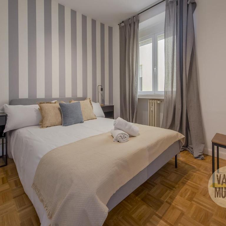 Practico Apt 7pax en Calle Santa Ana Centro de Madrid - Apartment - 37