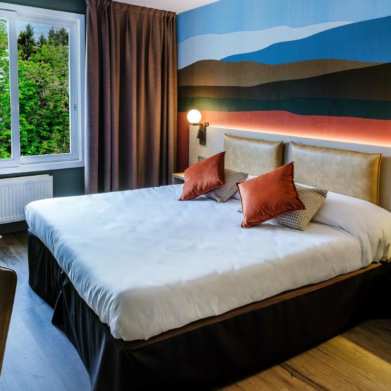 Hôtel La Solitude - Chambre Double ou Lits Jumeaux Confort - 1