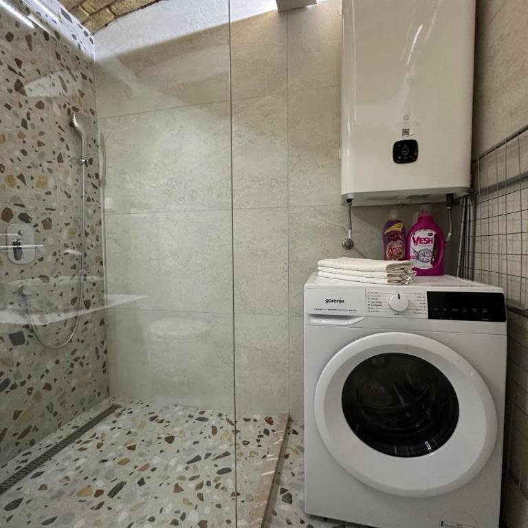 All seasons apartments Sarajevo with free parking - One-Bedroom Apartment - 49