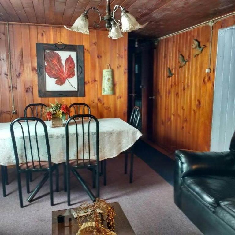 Arriendo casa Verano Pucón - Three-Bedroom House - 2