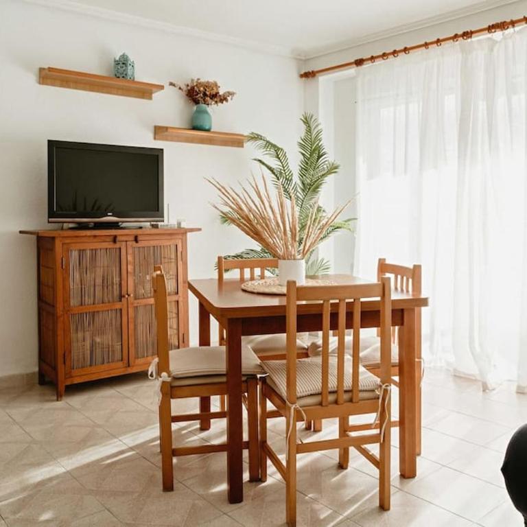 Apartamento frente al mar, familiar y acogedor. - Apartamento de 3 dormitorios - 10
