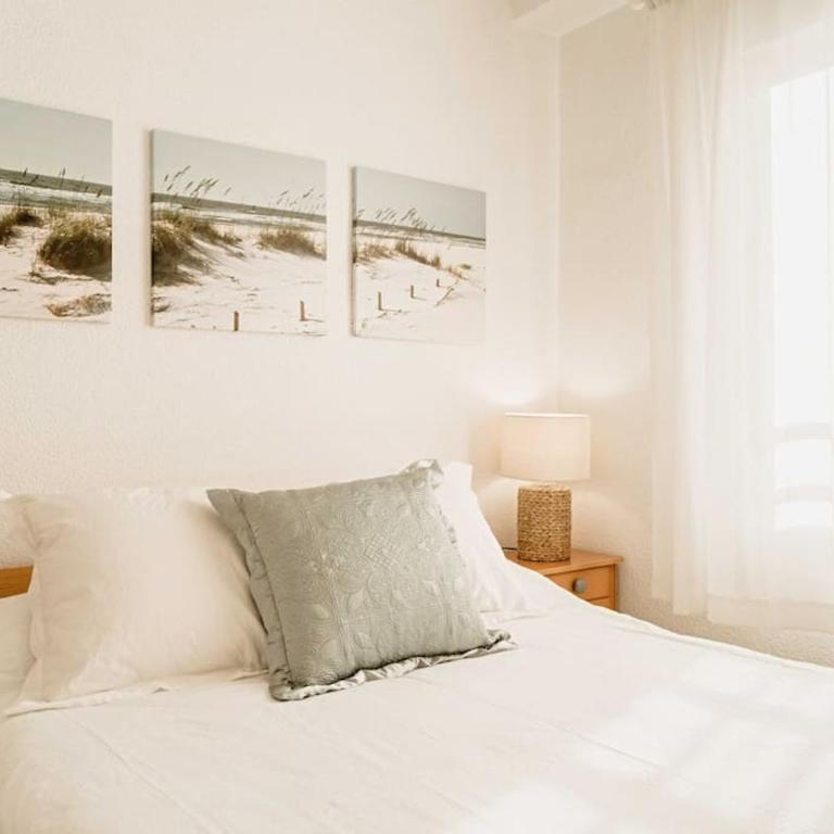 Apartamento frente al mar, familiar y acogedor. - Apartamento de 3 dormitorios - 11