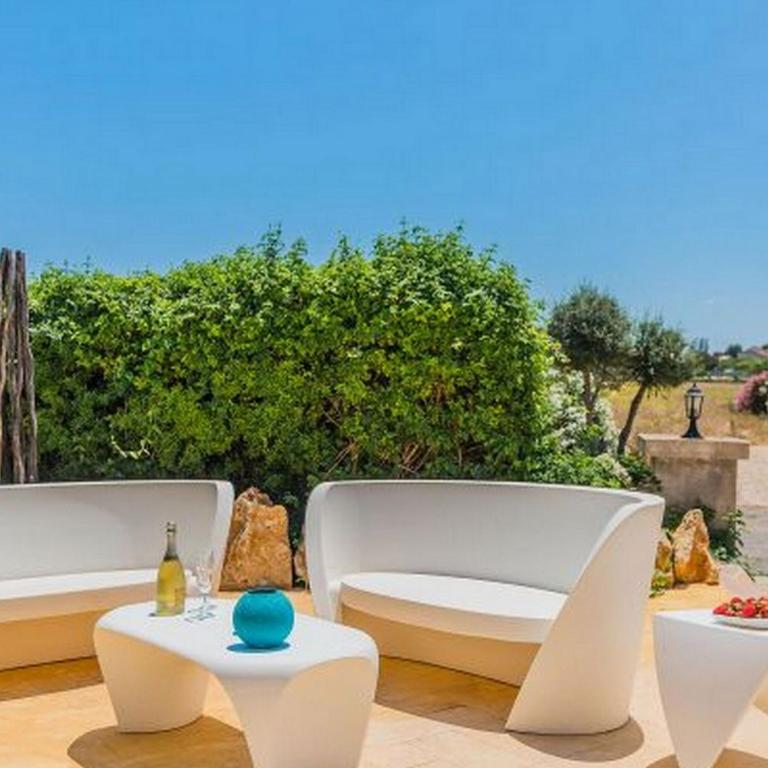 AGUAIT II - VILLA WITH PRIVATE MOUNTAIN PATH-BEACH APPROX 5 MIN WALKING BEACH,property belong Puerto Pollensa Villas and apartments - Villa - 4