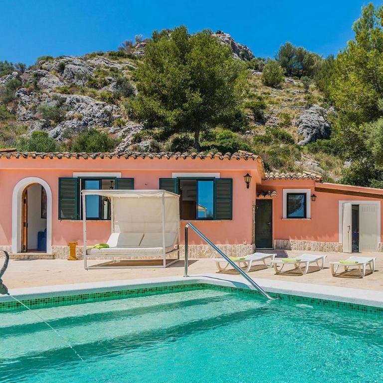 AGUAIT II - VILLA WITH PRIVATE MOUNTAIN PATH-BEACH APPROX 5 MIN WALKING BEACH,property belong Puerto Pollensa Villas and apartments - Villa - 29