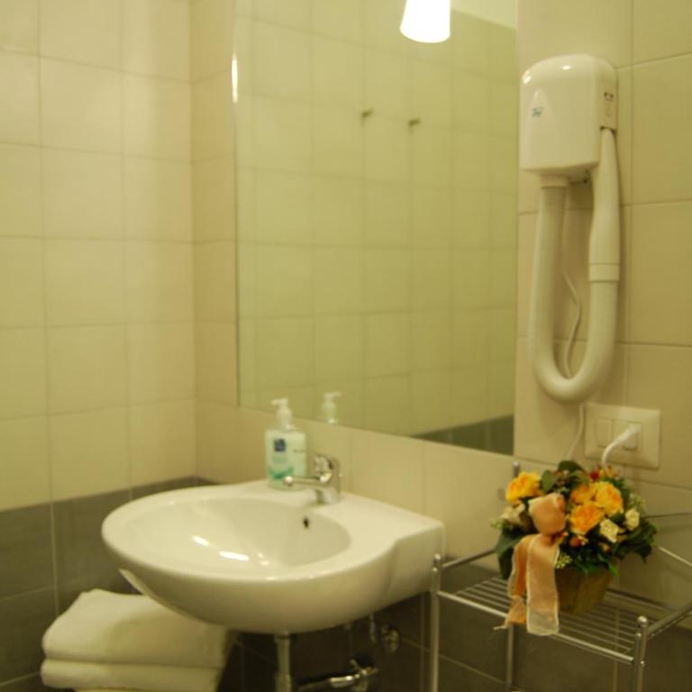 Bella Cagliari B&B - Deluxe Double Room - 2