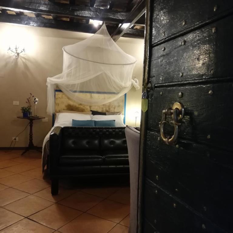 Apartments Campo de Fiori - One-Bedroom House - 5