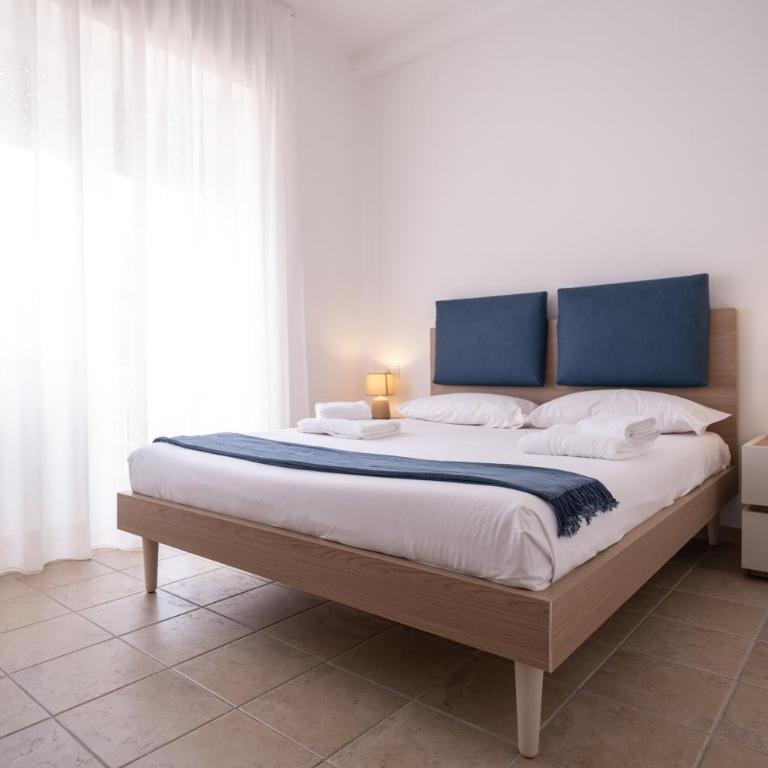 Nautika Suites - Camera Matrimoniale Superior con Balcone - 2