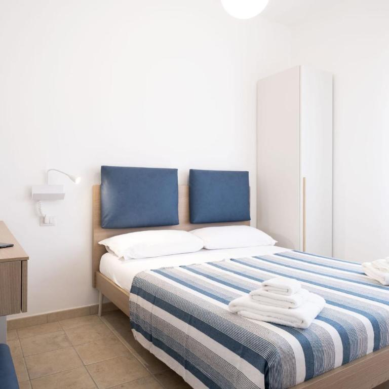 Nautika Suites - Camera Matrimoniale Standard - 6