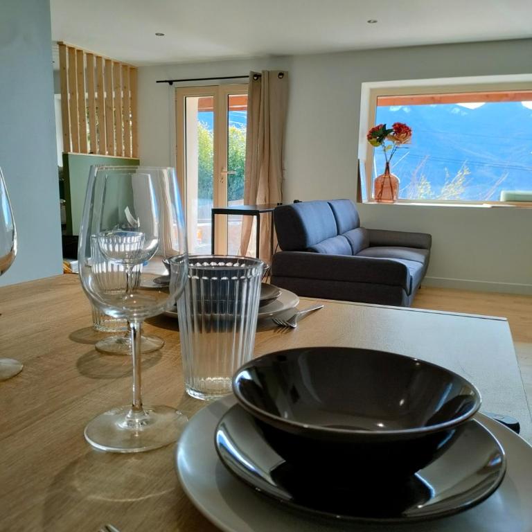 Le Panoramique du Plongeoir - T4 spacieux de 90m2 avec grande terrasse vue sur le lac de Serre Ponçon - Appartement 3 Chambres - 2
