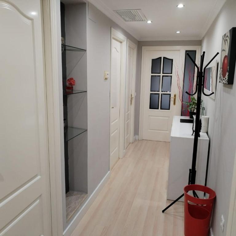Apartamento con parking privado gratis incluido - Apartamento - 9