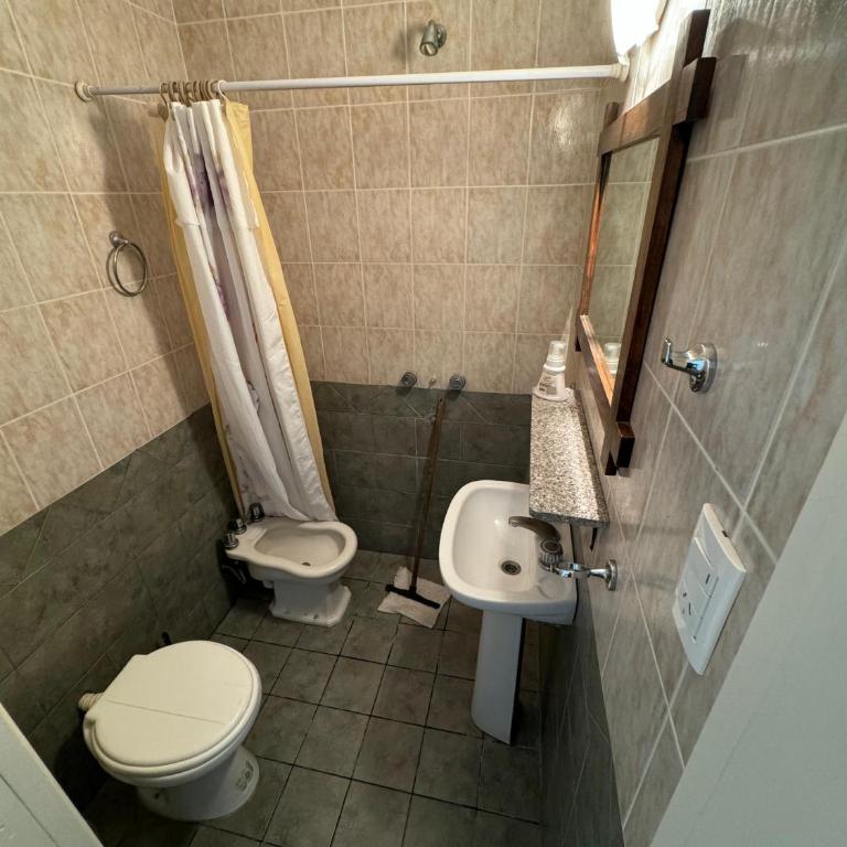 Verona Hostel - Deluxe Double Room (2 Adults + 1 Child) - 3