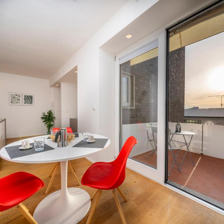 GuestHost - Cozy & Bright Apartment - with Balcony - Appartamento con 1 Camera da Letto - 2