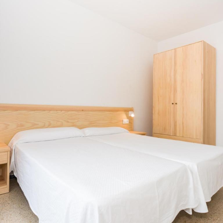 Apartamentos Blanes-Condal Costa Brava - Apartamento con vistas al jardín - 10