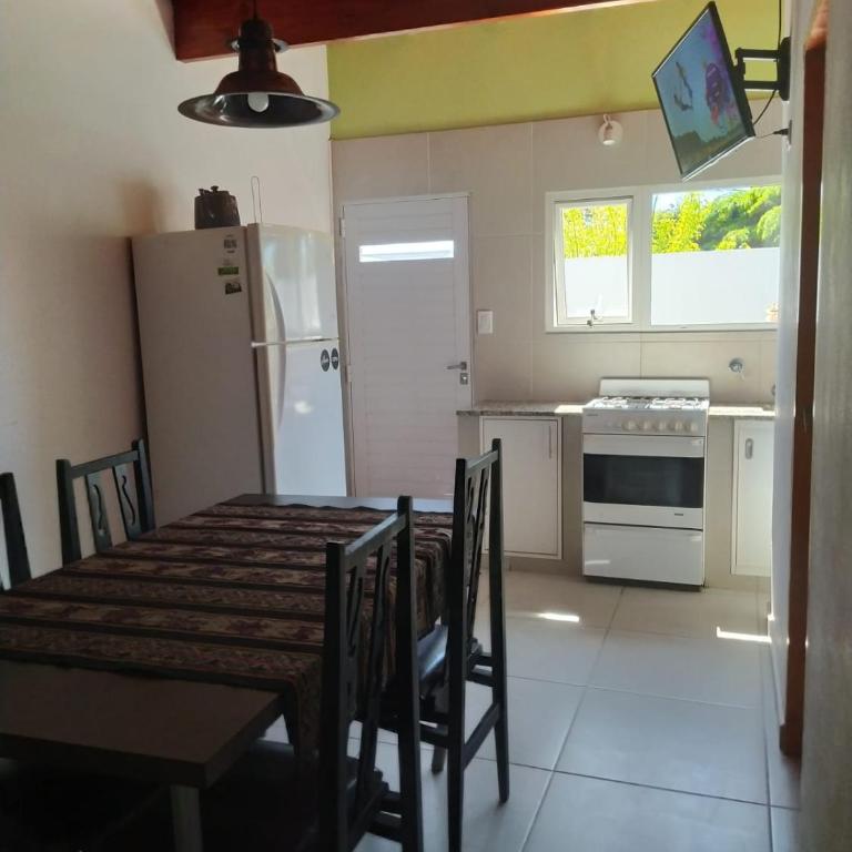 Alquilo por temporada 1 - Casa de 2 dormitorios - 2