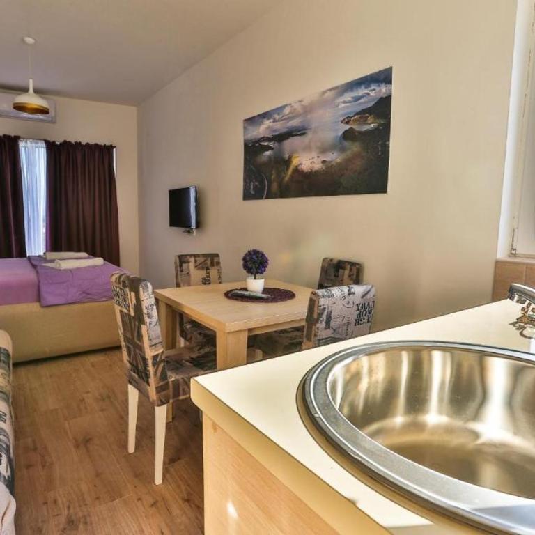 Buskovic Bella Vista - Studio with Sea View - 29
