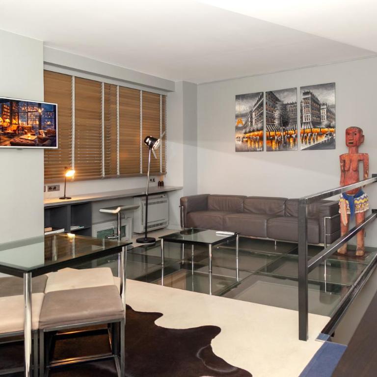 Loft atypique avec terrasse, calme et cosy - Appartement 1 Chambre - 43