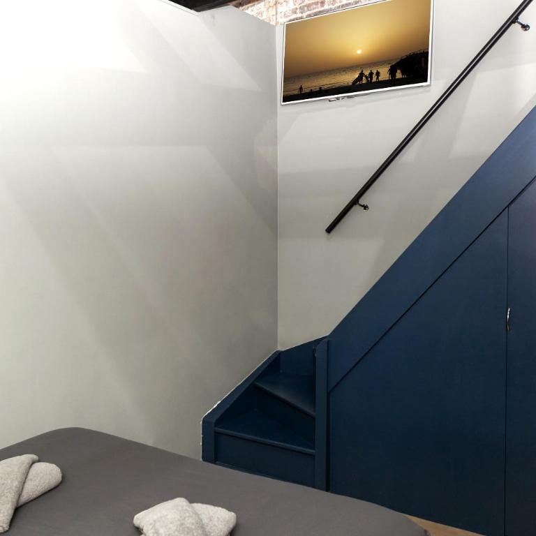 Loft atypique avec terrasse, calme et cosy - Appartement 1 Chambre - 38