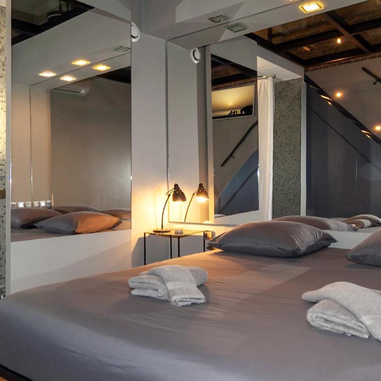 Loft atypique avec terrasse, calme et cosy - Appartement 1 Chambre - 23