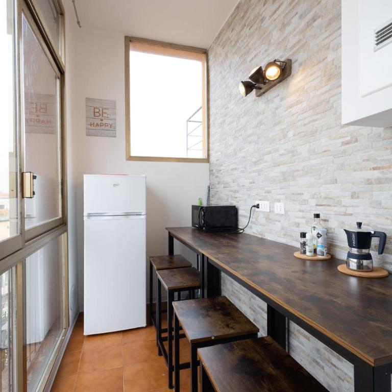 59 Tourist House Bologna Lame - Self check-in - Appartamento con 2 Camere da Letto - 89