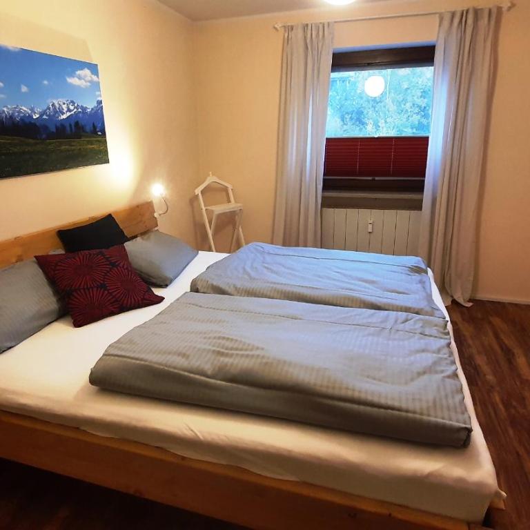 Lechbruck am See Zentral nahe Bootshafen Apartment Wellmann - Apartment mit Blick auf die Berge - 4