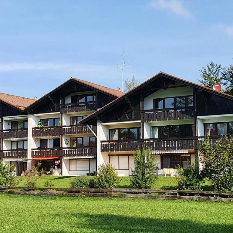 Lechbruck am See Zentral nahe Bootshafen Apartment Wellmann - Apartment mit Blick auf die Berge - 5