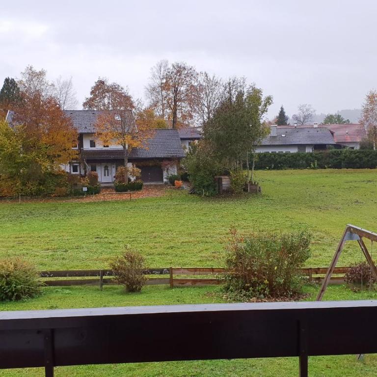 Lechbruck am See Zentral nahe Bootshafen Apartment Wellmann - Apartment mit Blick auf die Berge - 12