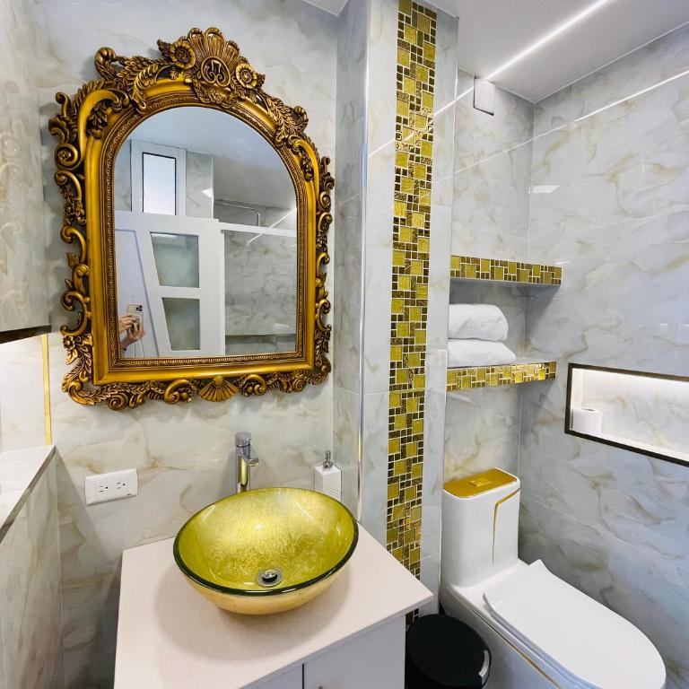 Hostal Balcon del Cielo - Suite con balcón - 9