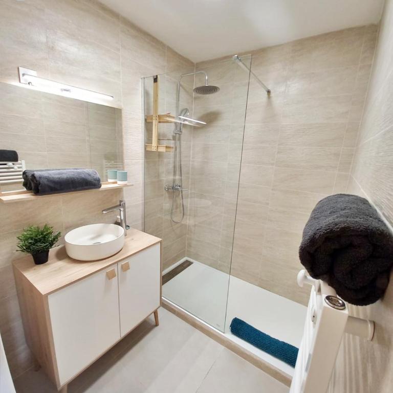" Le Bleu Marine" Port Fréjus - Cosy T2- Clim & WIFI - Appartamento con 1 Camera da Letto - 19