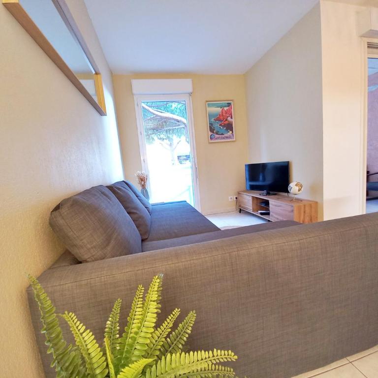 " Le Bleu Marine" Port Fréjus - Cosy T2- Clim & WIFI - Appartamento con 1 Camera da Letto - 7
