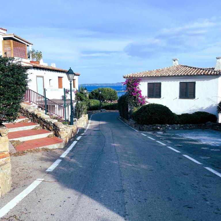 Splendida vista mare zona centrale Porto Rotondo posto auto privato - Appartamento con 2 Camere da Letto - 58