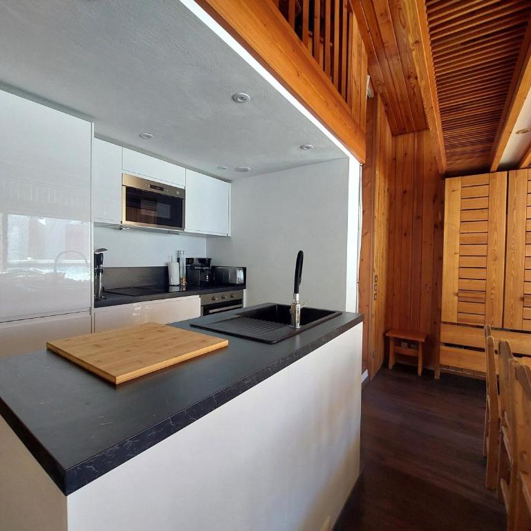 Appartement spacieux 9 pers. · Ski aux pieds · Wifi inclus - FR-1-346-553 - Appartement - 10