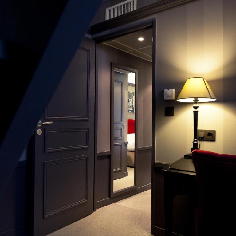 Hôtel Alexandra - Chambre Familiale Prestige (2 Adultes + 3 Enfants) - 1