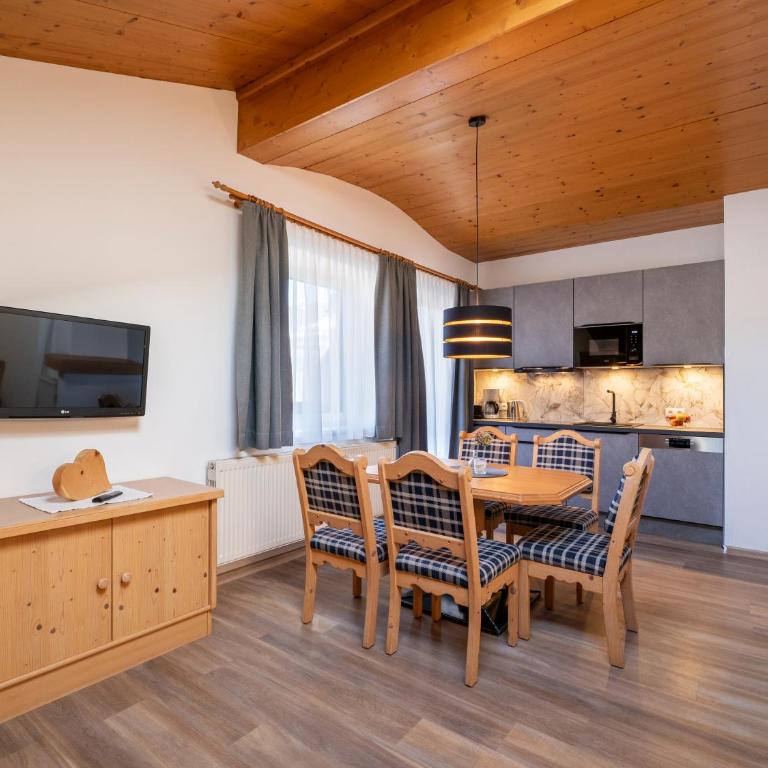 Apart Denise - Apartment mit Blick auf die Berge - 5