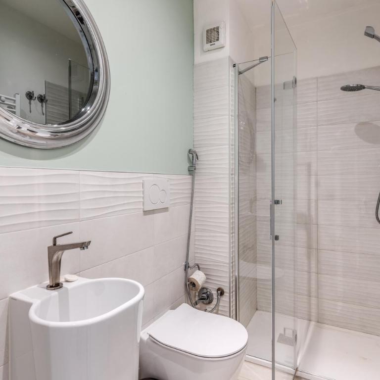 AwesHomeitaly - The Wonder Apartment - Two-Bedroom Apartment - 35