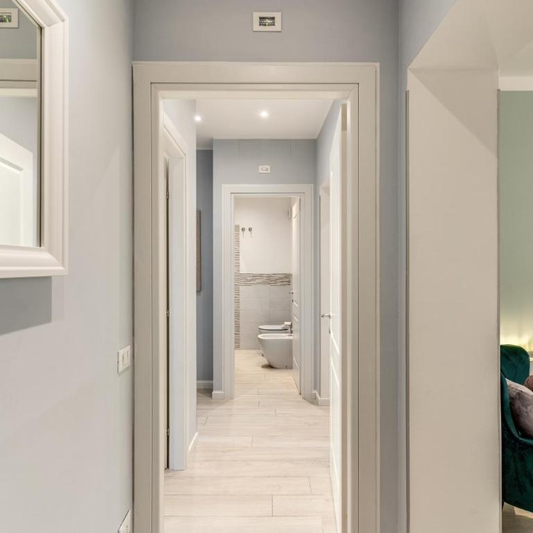 AwesHomeitaly - The Wonder Apartment - Two-Bedroom Apartment - 30