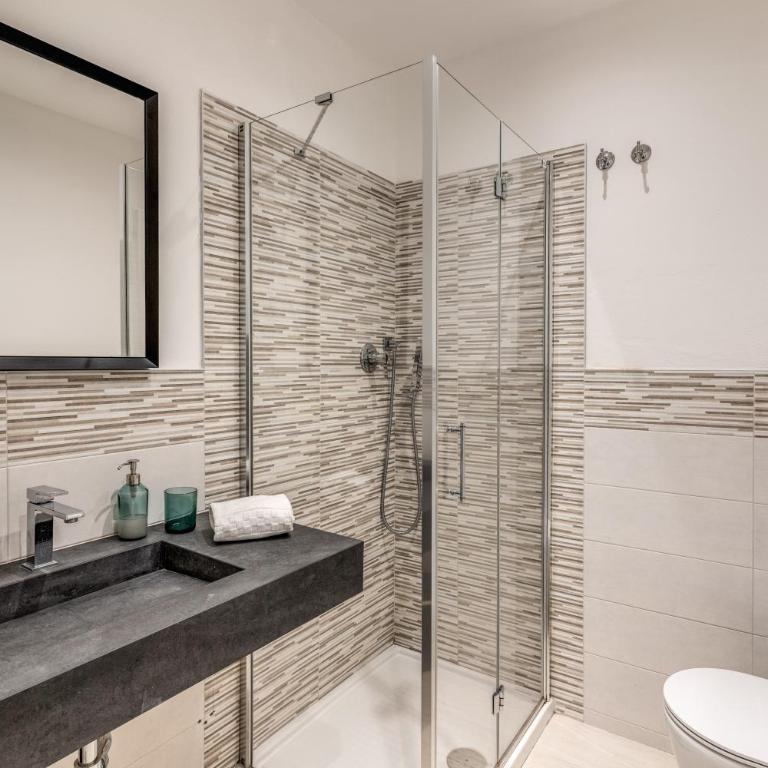 AwesHomeitaly - The Wonder Apartment - Two-Bedroom Apartment - 48