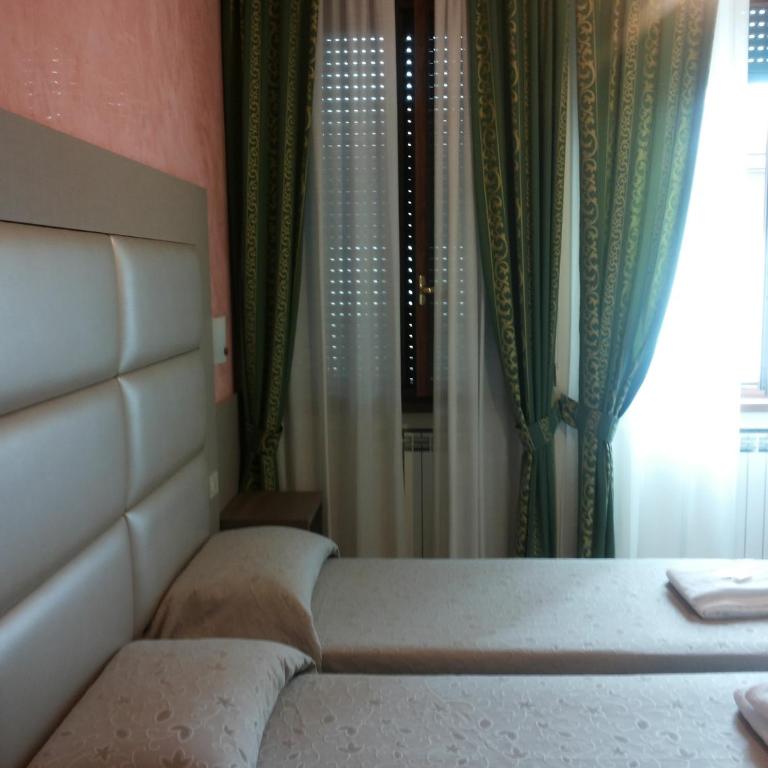 Hotel Le Querce - Camera Doppia con Letti Singoli - 5