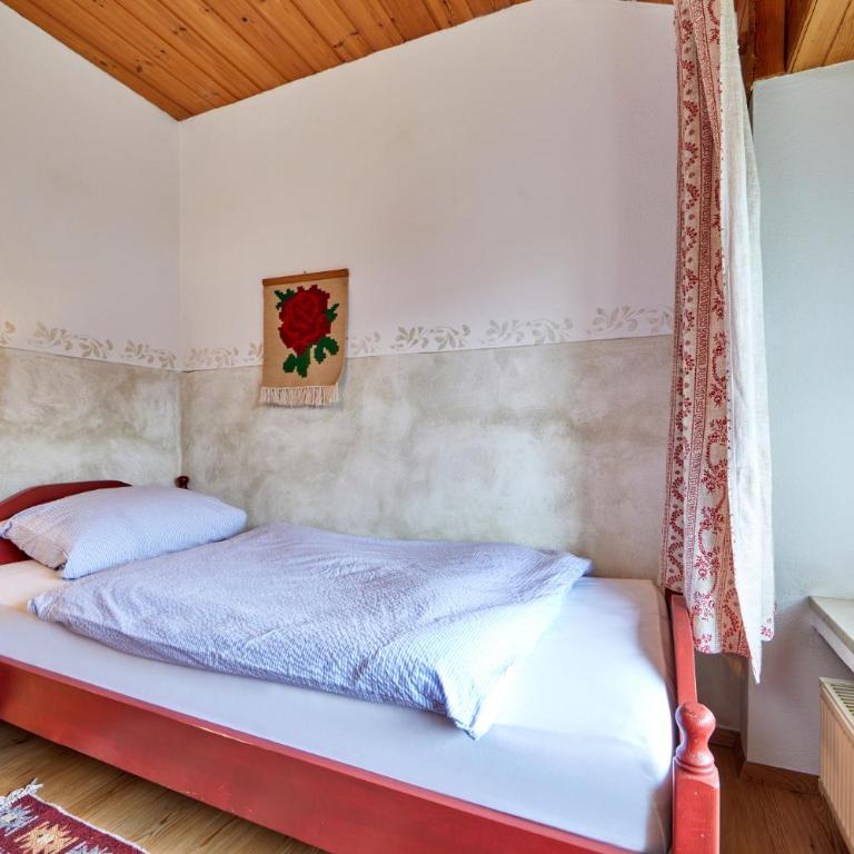 Gästehaus Eder Oberammergau - Einzelzimmer mit Bad - 2