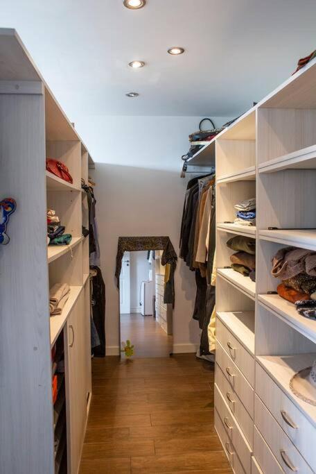 Casa de Campo en Barrio Privado Exclusivo de MDQ - Casa de 4 dormitorios - 17