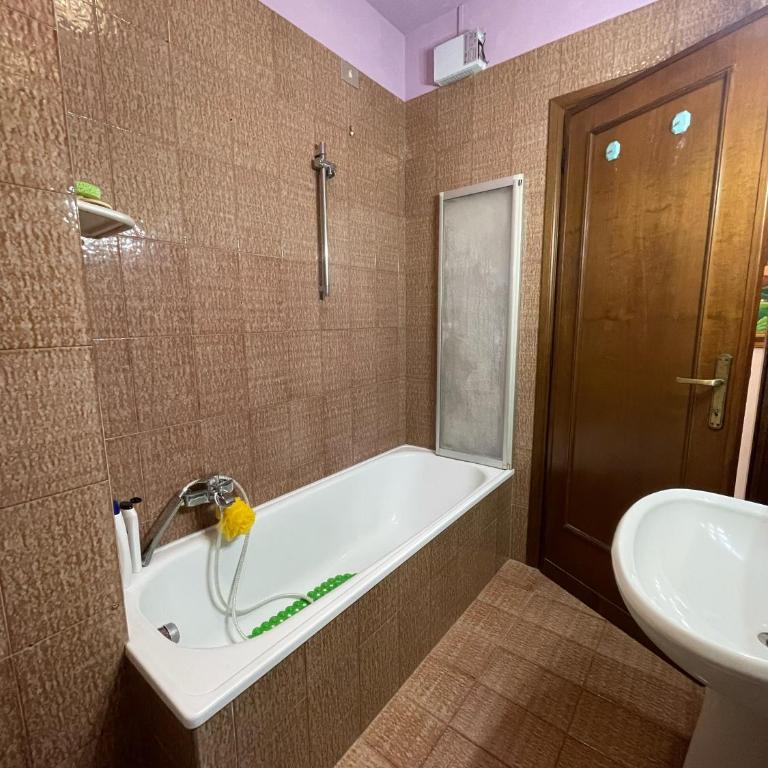 Camera Palazzoni - Camera Matrimoniale con Bagno Privato - 4