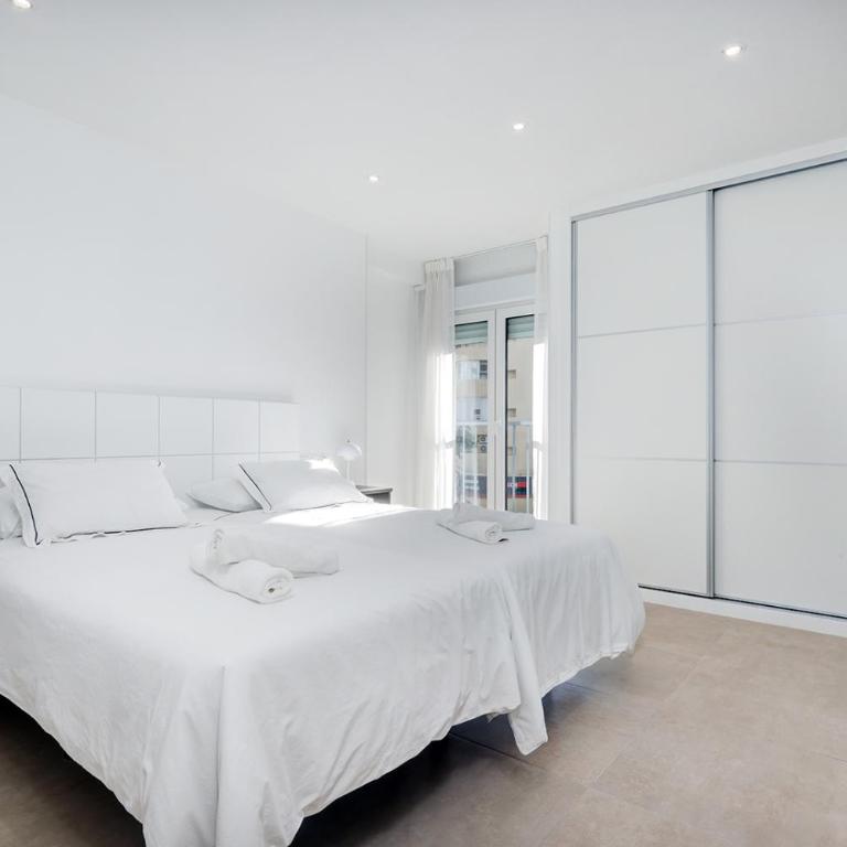 Stunning 1 bedroom Apartment in Marbella Centre - One-Bedroom Apartment - 3