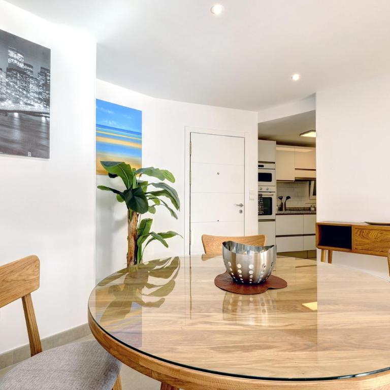 Stunning 1 bedroom Apartment in Marbella Centre - One-Bedroom Apartment - 28
