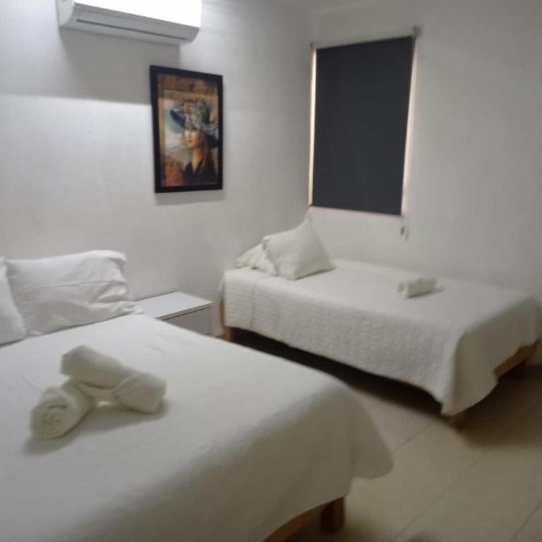 Tu hogar perfecto en el corazón de Cancun - Four-Bedroom House - 11